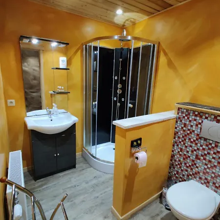 't Zwaluwnest Bed & Breakfast 3*